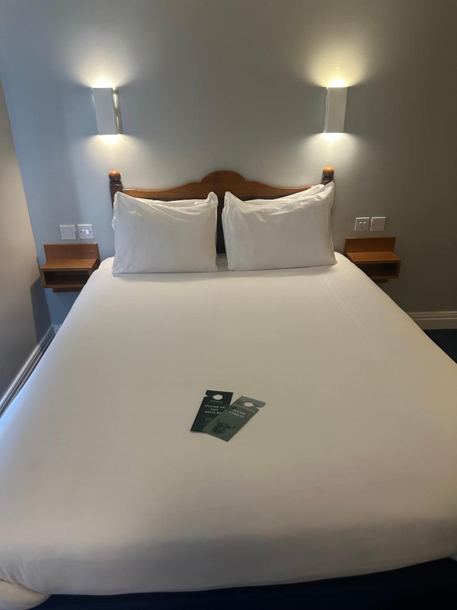 Go2 Glasgow Cumbernauld Hotel - Free Parking And Pet Friendly Extérieur photo